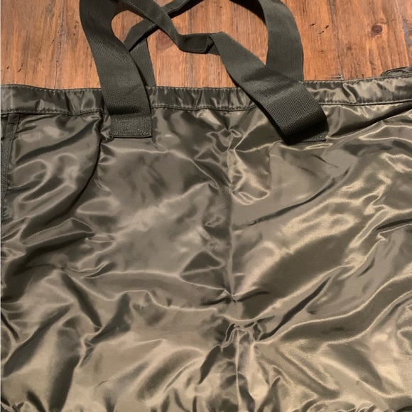 Disney Mickey Mouse Pride Rainbow Zippered Tote Bag - Picture 4 of 5